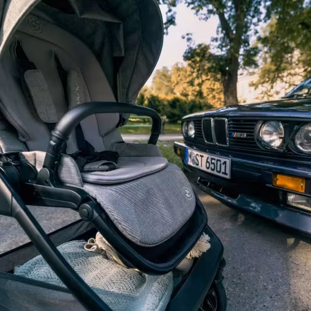NUNA triv™ next bmw collection.