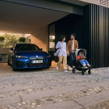 NUNA triv™ next bmw collection.