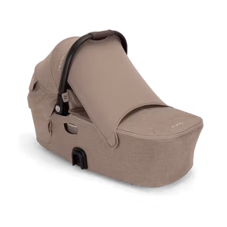 NUNA demi™ next carry cot. Cedar