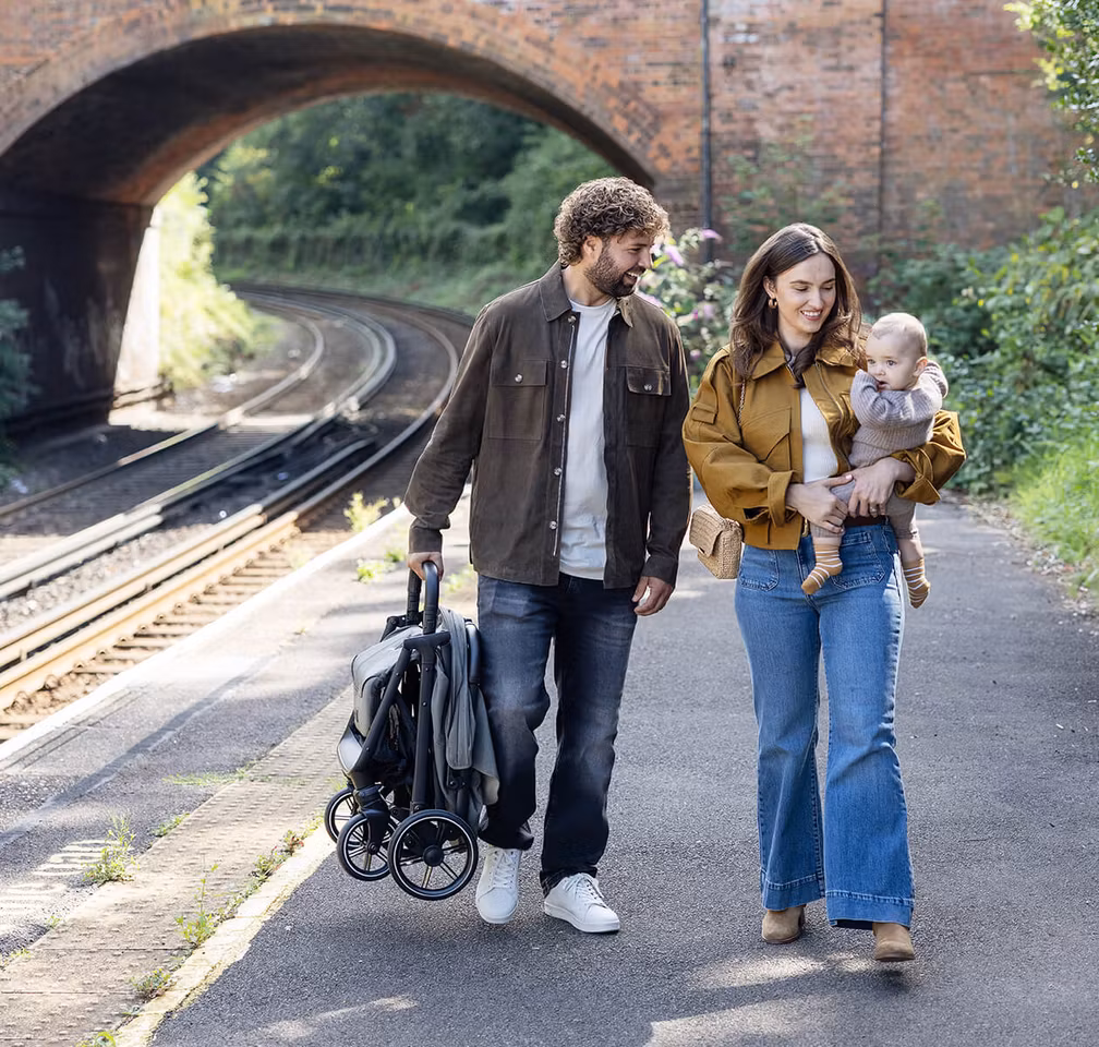 Joie Signature parcel™ lx eclipse