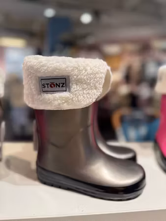 STONS STØVLER MED INNLEGG.
