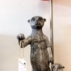 Lampa i form av Surikater