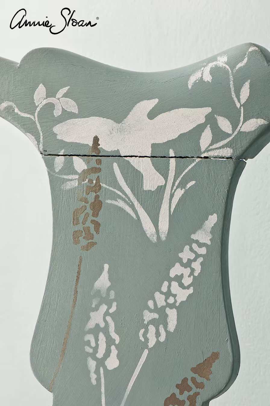 Annie Sloan Chalk paint Duck Egg Blue målad stol Glada ungmöns diversehandel bild 9