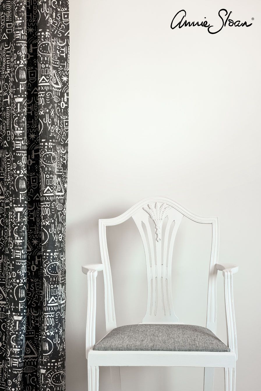Annie Sloan Wall Paint Old White Väggfärg, vit, Glada ungmön