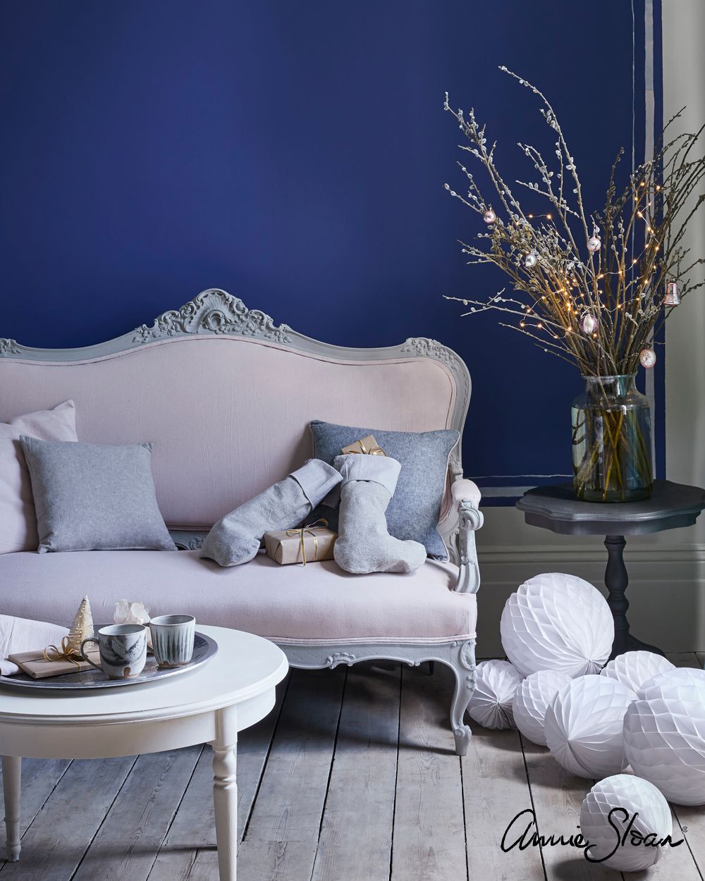 Annie Sloan Wall Paint Napoleonic Blue Väggfärg, Mörkblå, Midnattsblå, Glada Ungmön