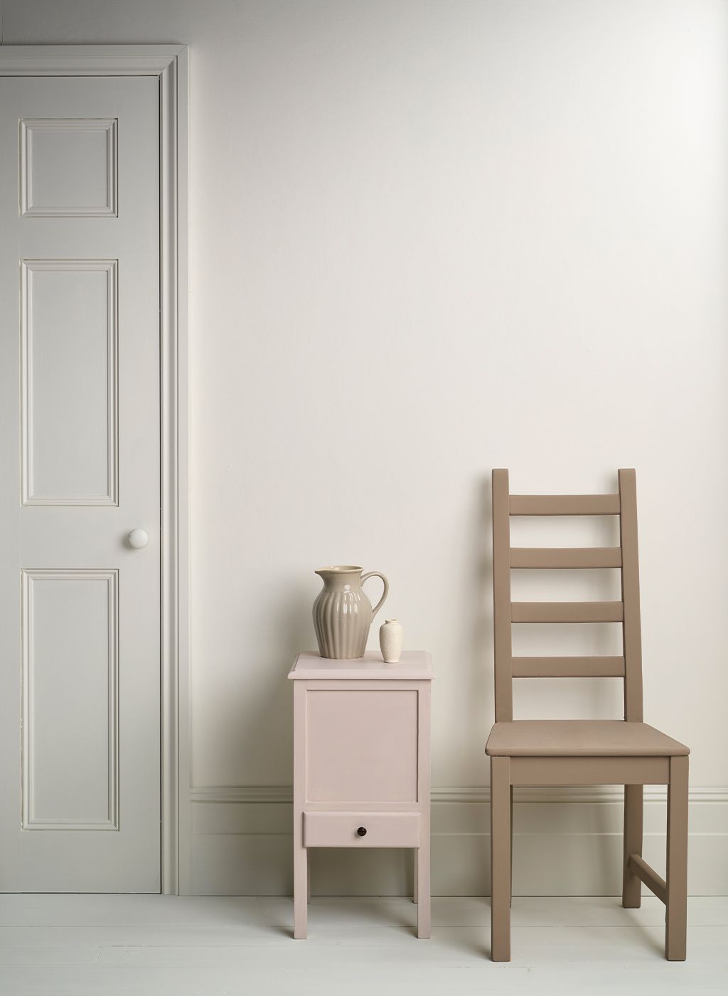 Annie Sloan Satin Paint Pure 750ml vitt vita interiör Tålig glada ungmöns diversehandel