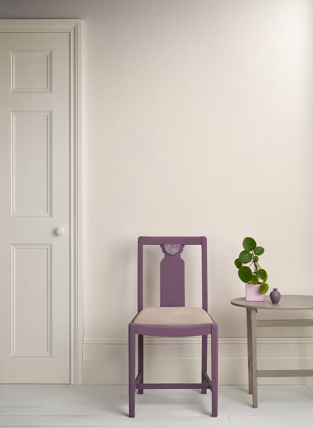 Annie Sloan Satin Paint Old White  750ml vit interiör  Tålig glada ungmöns diversehandel