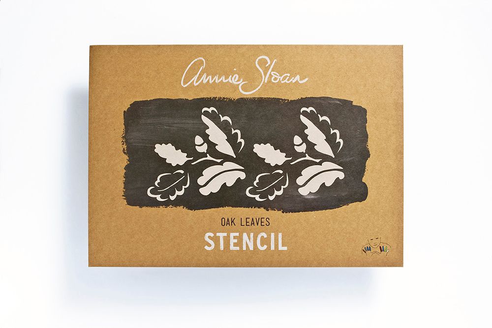 Annie Sloan Stencil Oak Leaves A3  Eklöv mönster A3 blad glada ungmön