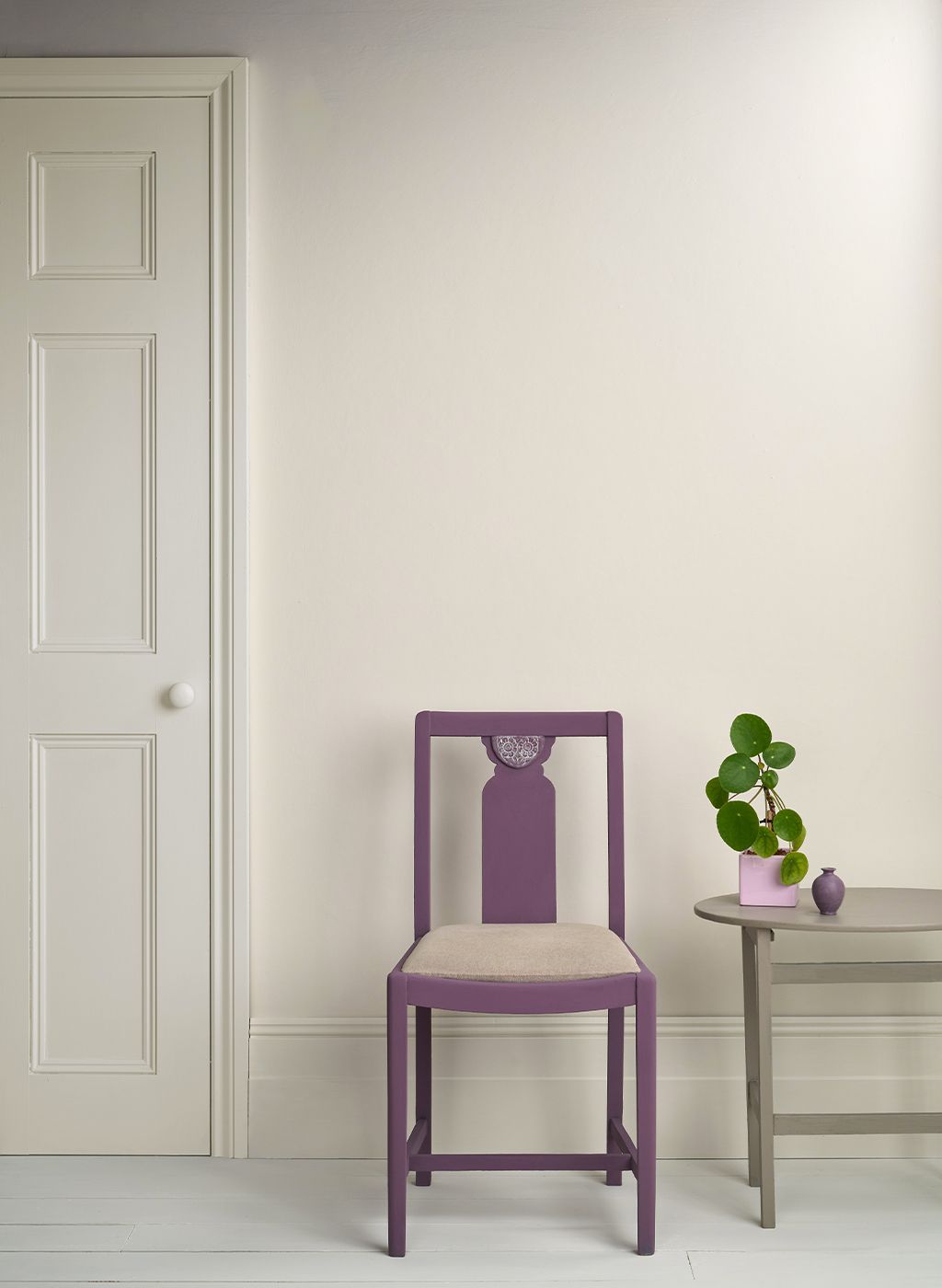 Annie Sloan Wall Paint Old White Väggfärg, vit, Glada ungmön