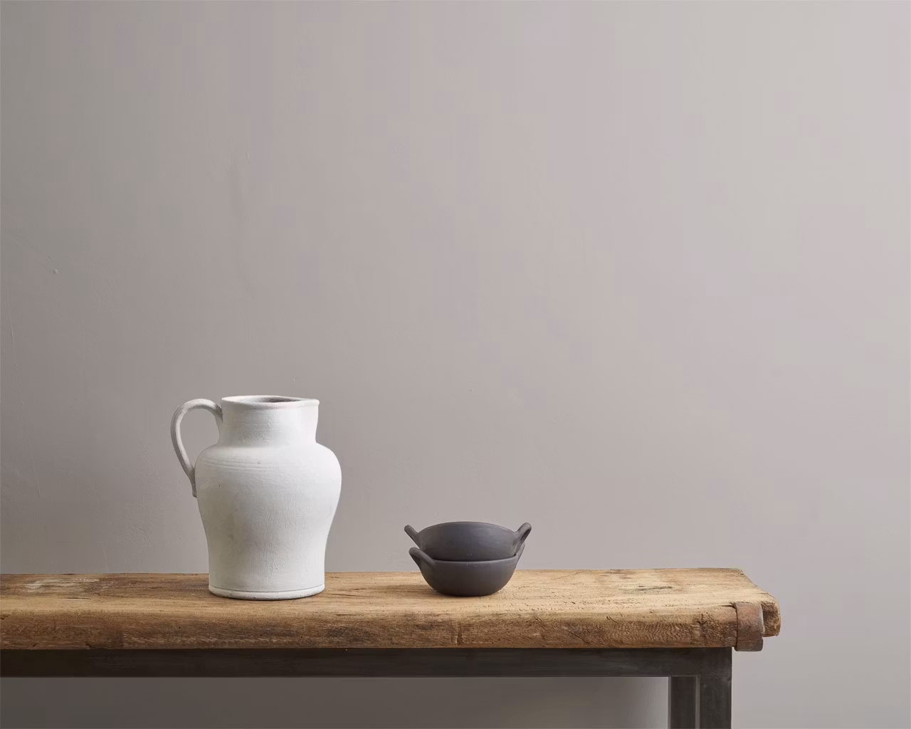 Annie Sloan Wall Paint Adelphi väggfärg grå interiör glada ungmöns diversehandel 1