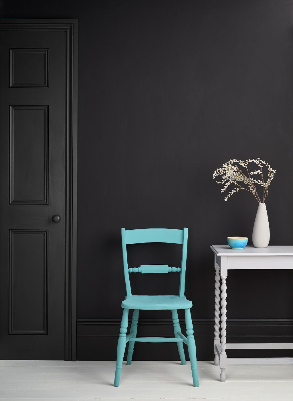 Annie Sloan Wall Paint Athenian Black väggfärg interiör svart kolsvart glada ungmöns diversehandel 1