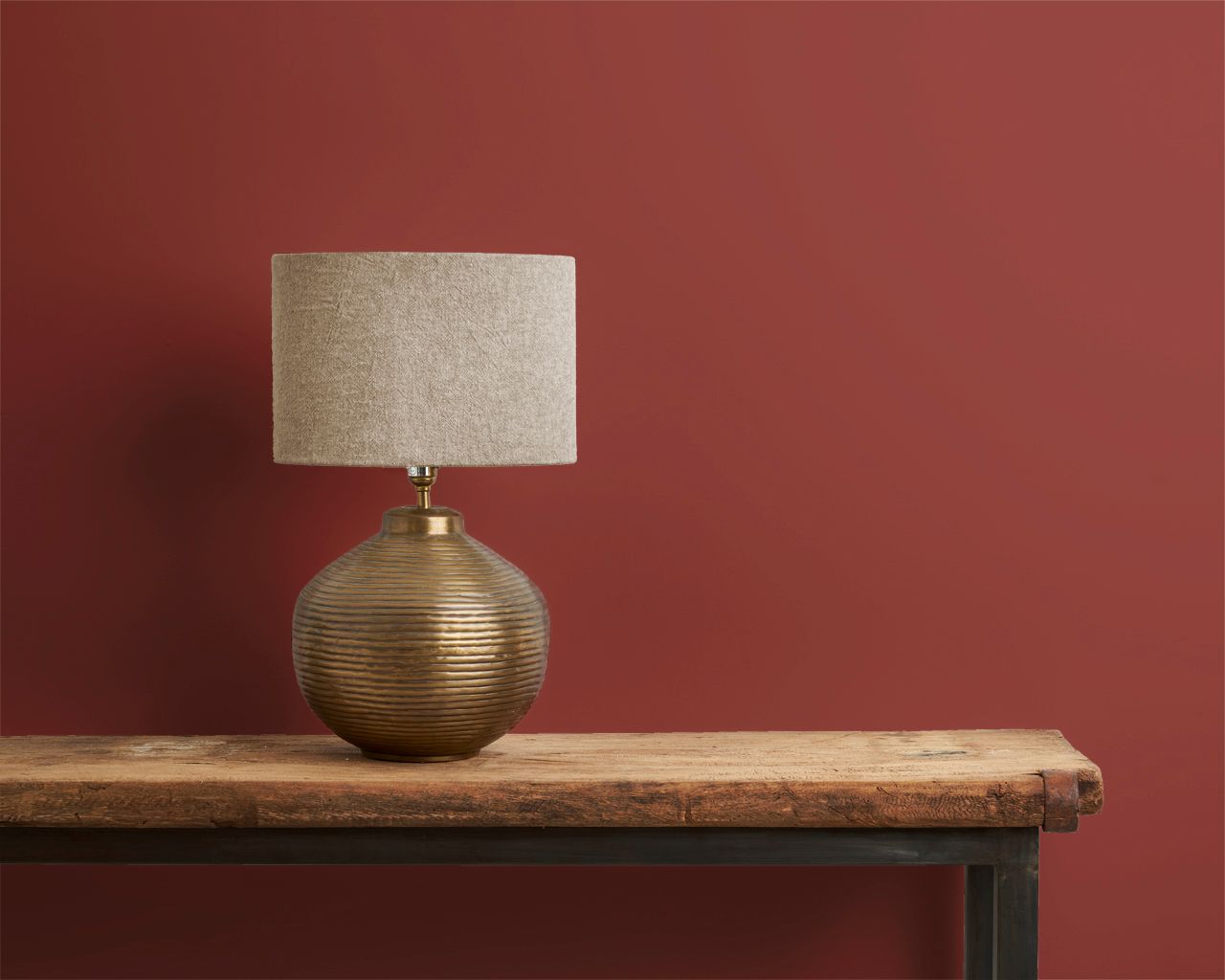 Annie Sloan Wall Paint Primer Red, Väggfärg, Mörkt brunröd, Terrakotta, Glada Ungmön