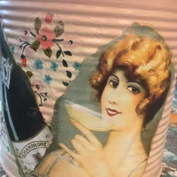 Decoupage på en stor burk