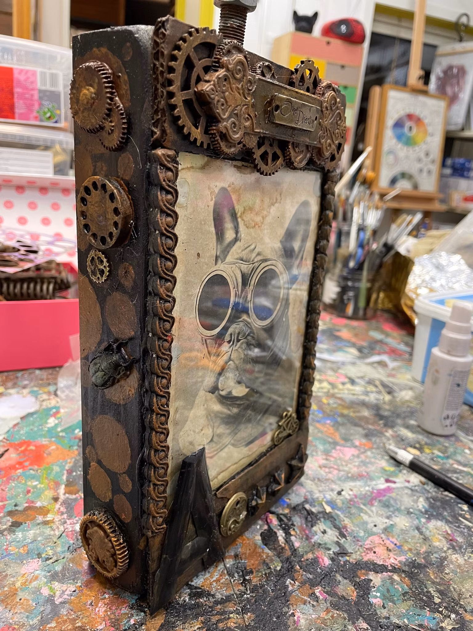 Steampunk unika tavlor olika motiv med steampunktema Fralla, Fransk bulldog flygare