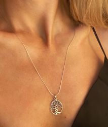 Set med halsband och örhänge "Livets träd" i silver 925