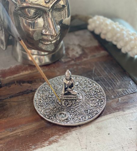 Rökelsehållare silver fat med Buddha