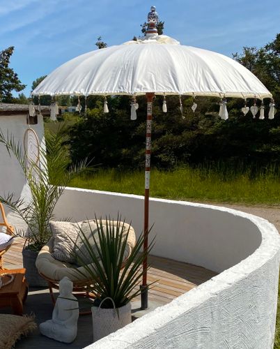 Vitt parasoll från Bali 2x2m
