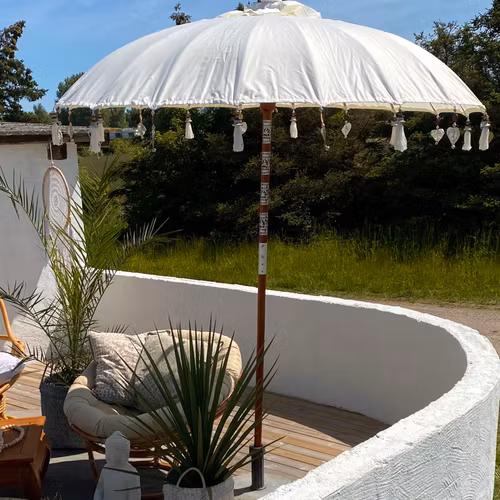 Vitt parasoll från Bali 2x2m