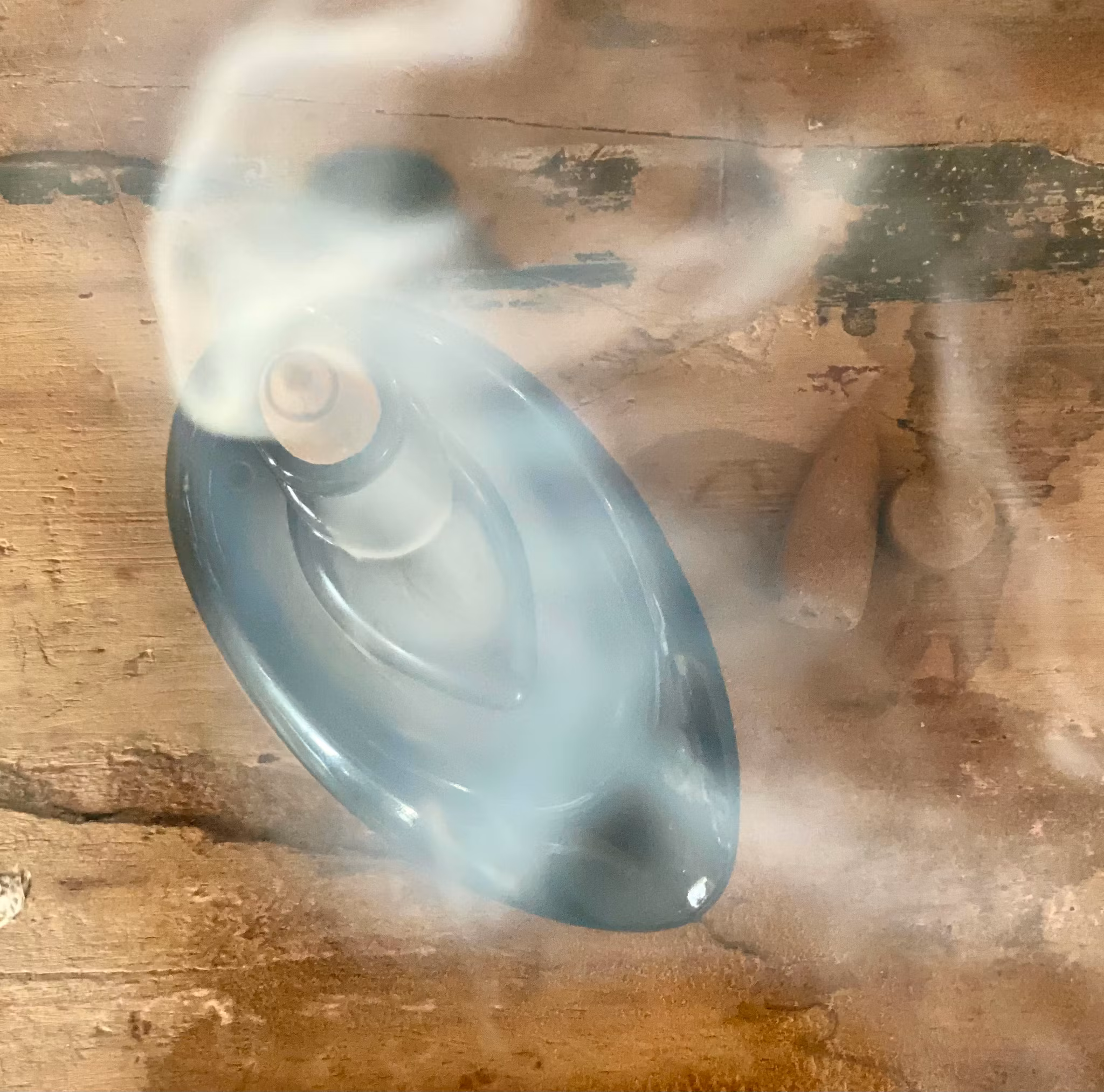 Rökelsehållare backflow stenar