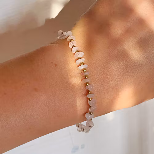 Armband med rosenkvarts