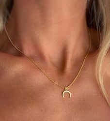 Halsband guldpläterad "halvmåne" i silver 925