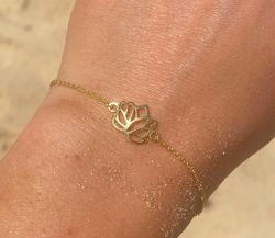 Armband guldpläterad ”lotus" i silver 925