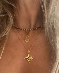 Halsband guldpläterad "keltisk knut" i silver 925