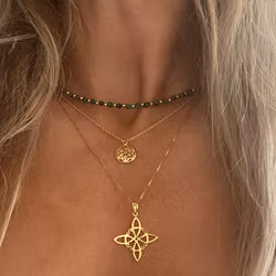 Halsband guldpläterad "keltisk knut" i silver 925