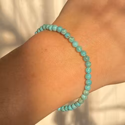 Armband turkos 4mm pärlor