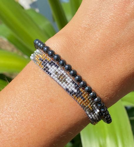 Armband miyuki pärlor grå/vit/guld