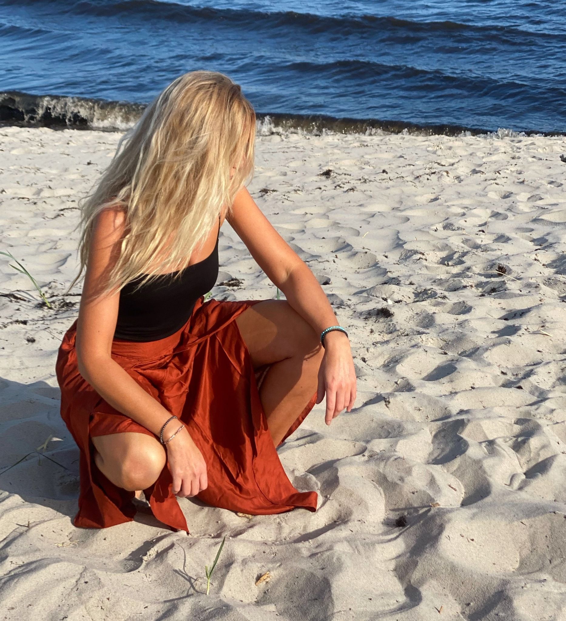 Vida byxor med slits terracotta
