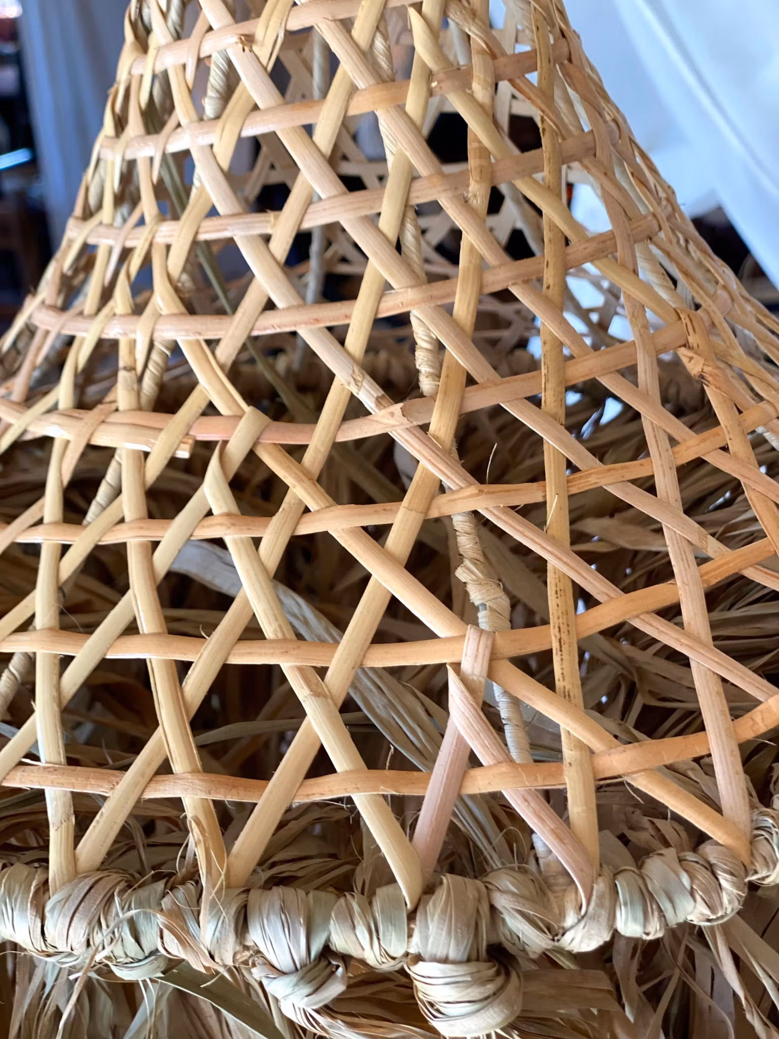 Lampskärm rotting och raffia stor