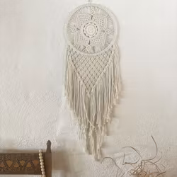 Liten, virkad drömfångare / deco