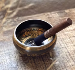 L sjungande skål med Buddha