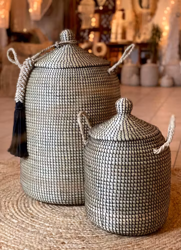 Set med 2 korgar svart oval