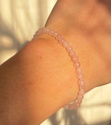 Armband rosenkvarts 4mm pärlor