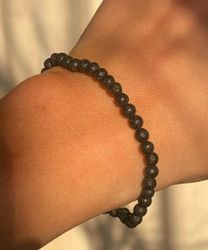Armband lava 4mm pärlor