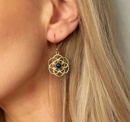 Flower of life örhänge i brons med onyx