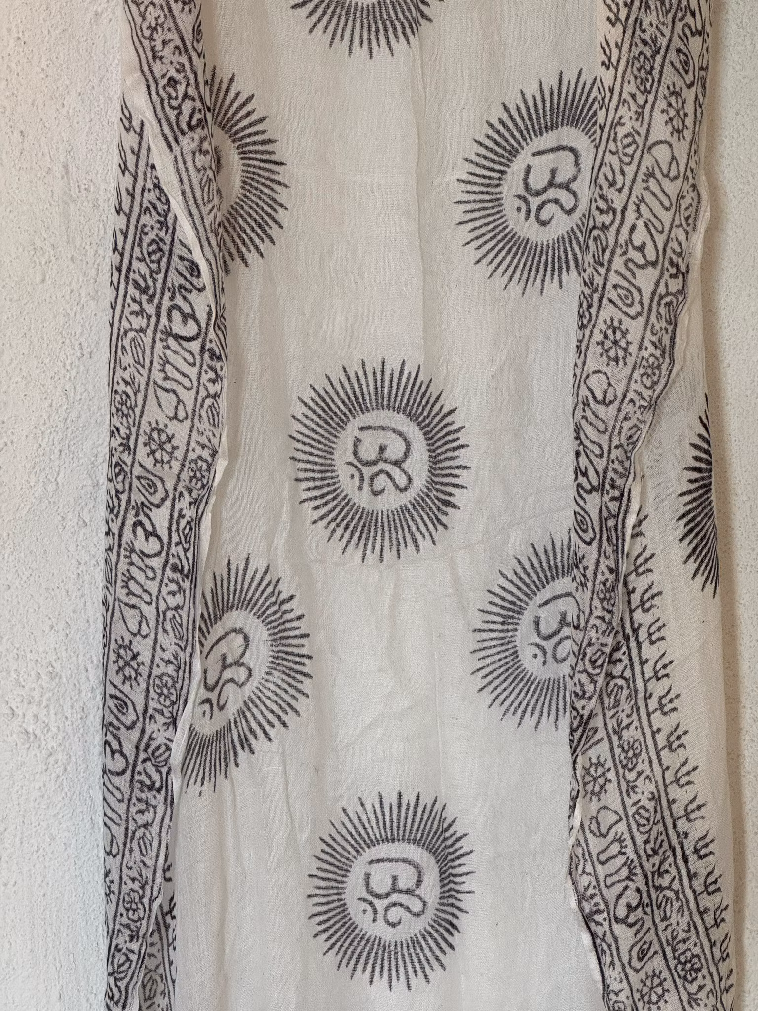 Sjal från Indien vit/svart