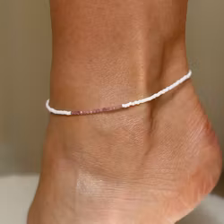 Fotlänk med vit sten och rosa turmalin