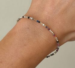 Armband med pärlor av turmalin och silver 925