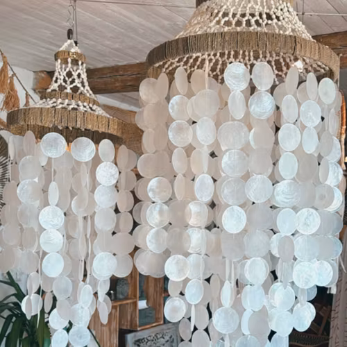 Snäcklampa Capiz från Bali 40/120cm