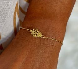 Armband guldpläterad ”fatimas hand" i silver 925