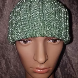 Stickad Reflexmössa