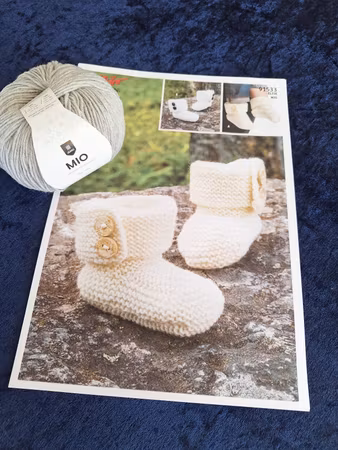 Babyboots ljusgrå - garnkit