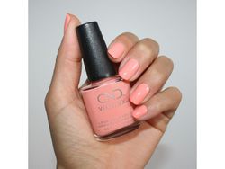 CND Rule Breaker Vinylux