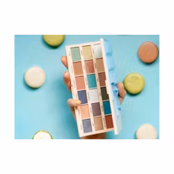 I Heart Revolution Chocolate Macaroons 19G