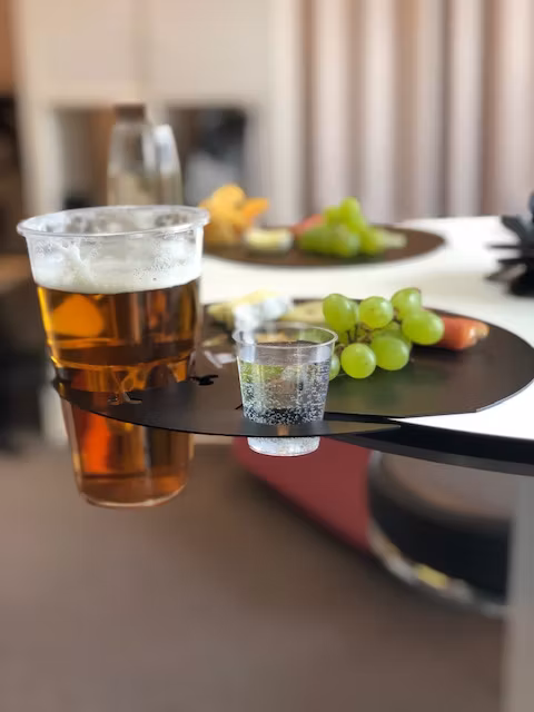 Mingle tray - Dregen guitar