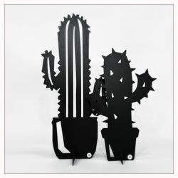 Cactus in pairs