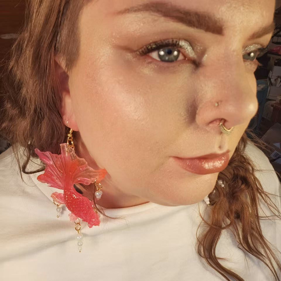 TRUE PHISH romance pearl